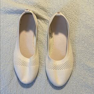 Danskin Knit Slip-On Ballet Flats in Cream